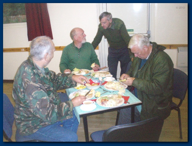 600x449 pixels (136K)